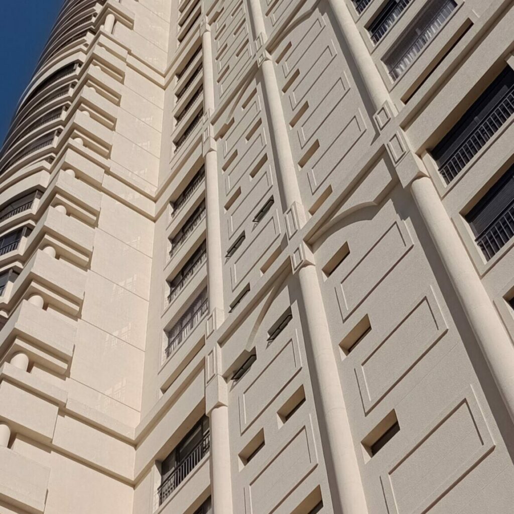 Serviço Profissional de Limpeza em Altura em Curitiba e Região Limpeza em Altura em Curitiba Fachadas Predial